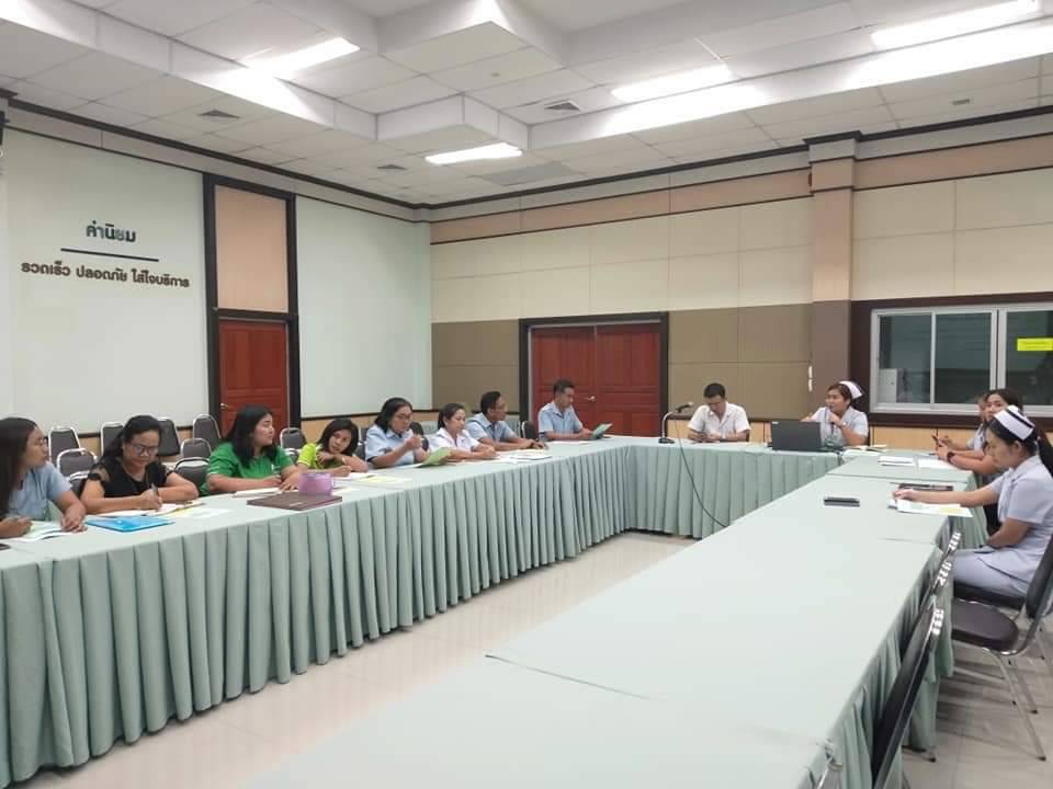 คบสอ.บ้านตาขุน ร่วมประชุมแนวทางปฏิบัติ การวินิจฉัย ดูแลรักษา และการป้องกันการติดเชื้อในโรงพยาบาล กรณีผู้ป่วยที่สงสัยปอดอักเสบจากเชื้อ Novel Coronavitus 2019 โดยผู้อำนวยการโรงพยาบาลบ้านตาขุน เป็นประธานในที่ประชุม